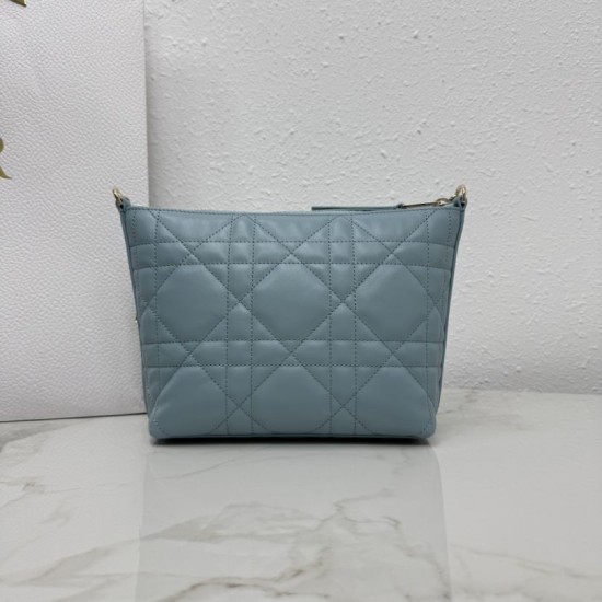 Replica AAA Pochette Dior Travel Nomad S2613 blu Replica Perfetta Pochette Dior Travel Nomad S2613 blu Imitazione Falsa