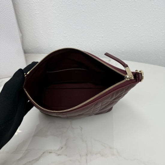 Replica AAA Pochette Dior Travel Nomad S2613 Borgogna Replica Perfetta Pochette Dior Travel Nomad S2613 Borgogna Imitazione Falsa