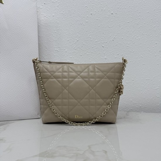 Replica AAA Pochette Dior Travel Nomad S2613 albicocca Replica Perfetta Pochette Dior Travel Nomad S2613 albicocca Imitazione Falsa