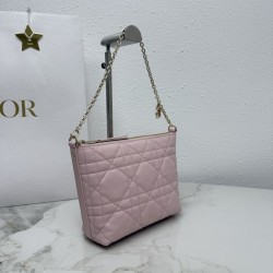 Replica Perfetta Pochette Dior Travel Nomad S2613 Rosa Imitazione Falsa