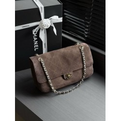 Replica AAA Borsa Chanel Flap Maxi AS6281 scamosciata con catena Replica Perfetta Borsa Chanel Flap Maxi AS6281 scamosciata con catena Imitazione Falsa