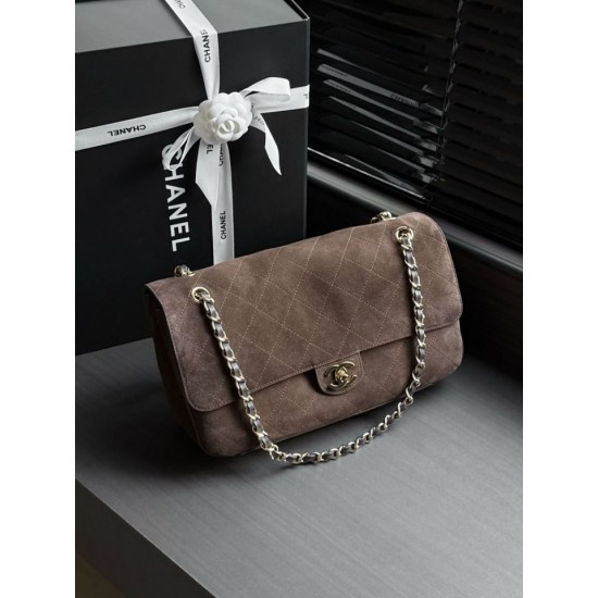 Replica Perfetta Borsa Chanel Flap Maxi AS6281 scamosciata con catena  Imitazione Falsa