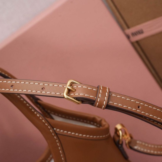 Replica AAA Borsa tote Miu Miu Ivy 5BA281 marrone Replica Perfetta Borsa tote Miu Miu Ivy 5BA281 marrone Imitazione Falsa