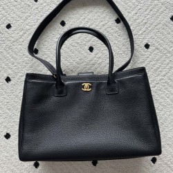 Replica Perfetta Borsa tote Chanel Cerf Executive nera Imitazione Falsa