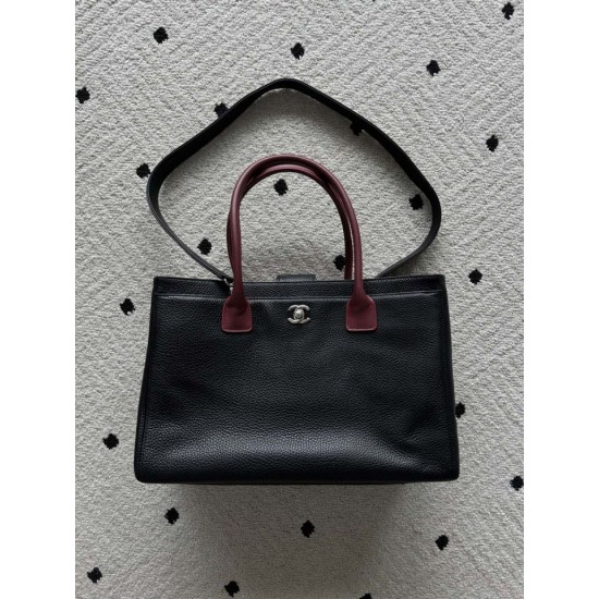 Replica AAA Borsa tote Chanel Cerf Executive Rossa/Nero Replica Perfetta Borsa tote Chanel Cerf Executive Rossa/Nero Imitazione Falsa