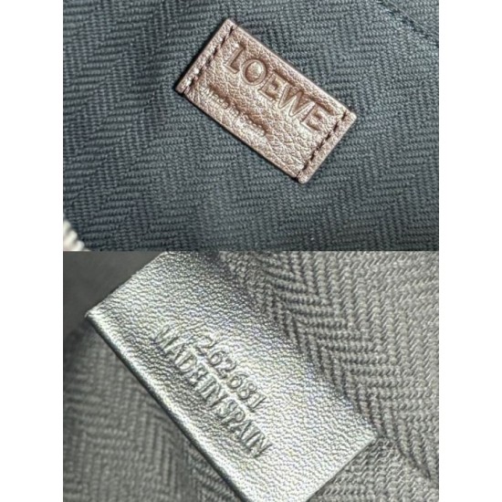 Replica Perfetta Borsa a tracolla grande Loewe Loop marrone Imitazione Falsa