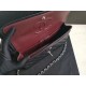 Replica Medium Classica Caviar Flap Borse A1112 Nero Argento / Hardware d'oro