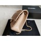 Replica Medium Classic Caviar Flap Borse A1112 Albicocca Argento / Hardware d'oro