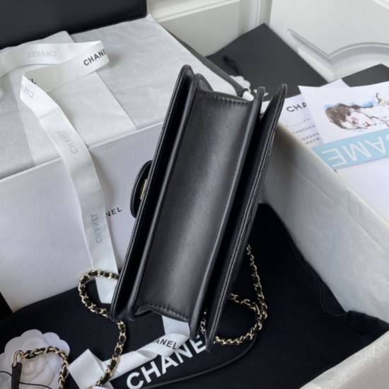 Replica Borsa piccola con patta con maniglia superiore AS2680 nera