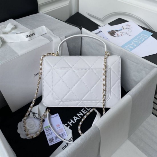 Replica Borsa piccola con patta con maniglia superiore AS2680 bianca