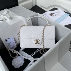 Replica Borsa piccola con patta con maniglia superiore AS2680 bianca