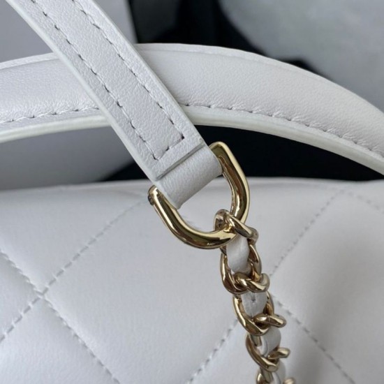 Replica Borsa piccola con patta con maniglia superiore AS2680 bianca