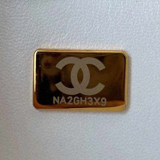 Replica Borsa piccola con patta con maniglia superiore AS2680 bianca