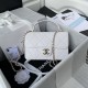Replica Borsa piccola con patta con maniglia superiore AS2680 bianca