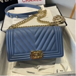 Replica Borsa classica da bambino con patta A67086 02