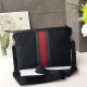 Replica Borsa a tracolla Supreme Medium 523335 Nera