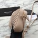 Replica YSL Saint Laurent Medium LouLou Chain Borsa Matelasse Albicocca in pelle