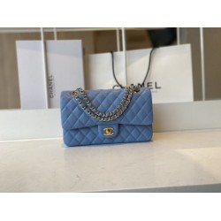 Replica Borsa con patta classica A1112 Hardware in oro blu