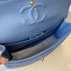 Replica Borsa con patta classica A1112 Hardware in oro blu