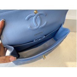 Replica Borsa con patta classica A1112 Hardware in oro blu