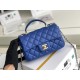 Replica Mini Borsa con Patta in Pelle di Vitello Granata con Manico Superiore AS2431 Blu Replica Mini Borsa con Patta in Pelle di Vitello Granata con Manico Superiore AS2431 Blu