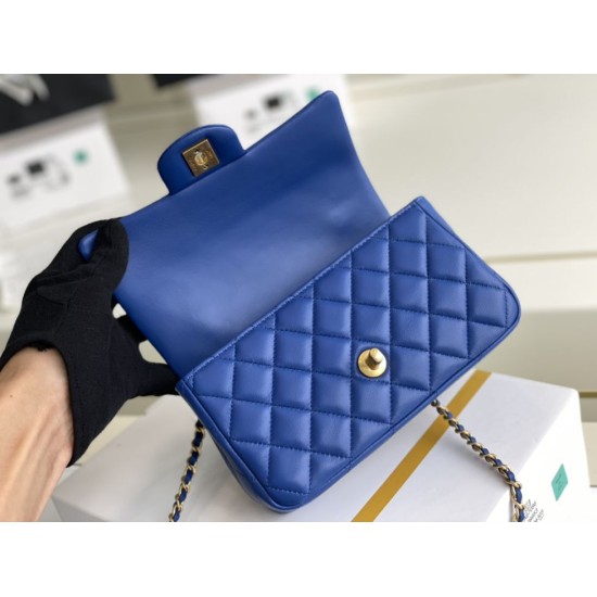 Replica Mini Borsa con Patta in Pelle di Vitello Granata con Manico Superiore AS2431 Blu Replica Mini Borsa con Patta in Pelle di Vitello Granata con Manico Superiore AS2431 Blu