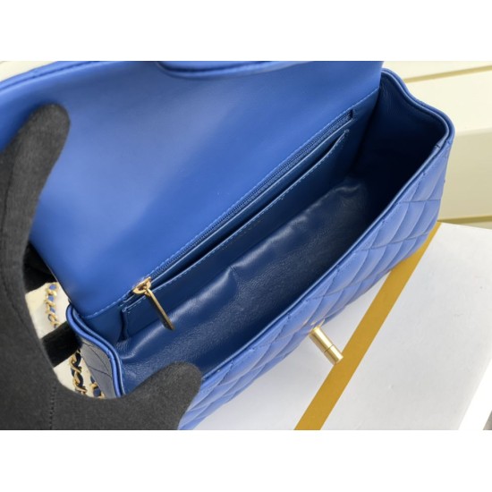 Replica Mini Borsa con Patta in Pelle di Vitello Granata con Manico Superiore AS2431 Blu Replica Mini Borsa con Patta in Pelle di Vitello Granata con Manico Superiore AS2431 Blu