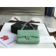 Replica Borsa Classica In Pelle Di Vitello Grana A1112 Verde Chiaro