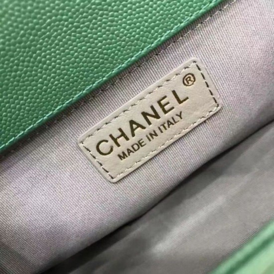 Replica Le Boy Medium Borsa in pelle vellutata Classic Flap verde