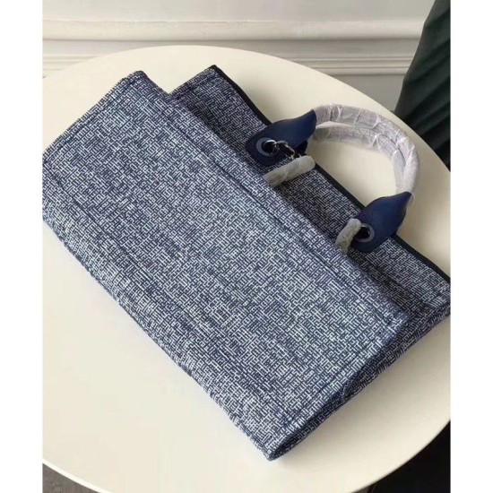 Replica Canvas Large Deauville Tote A66942 Blu