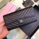 Replica Portafoglio lungo Chevron A31506 Nero Replica Portafoglio lungo Chevron A31506 Nero