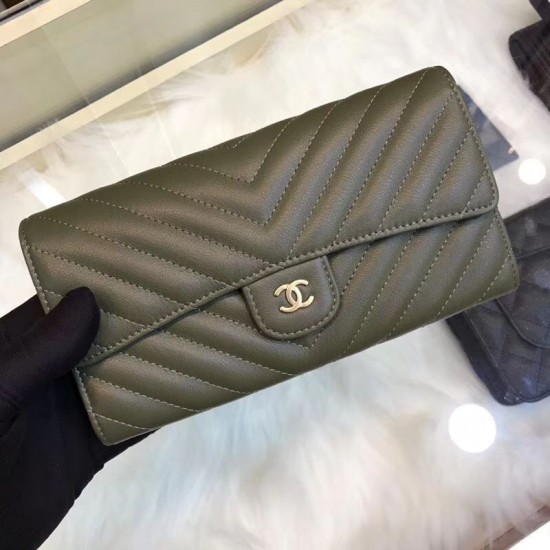 Replica Portafoglio lungo Chevron A31506 verde