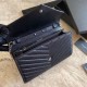 Replica Portafoglio con catena YSL Saint Laurent con busta a catena in pelle martellata nero argento hardware