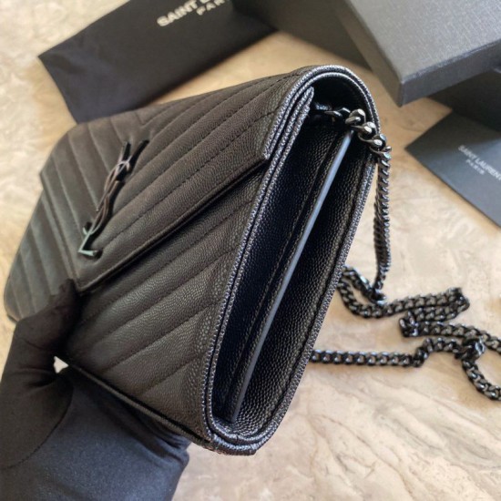 Replica Portafoglio con catena YSL Saint Laurent con busta a catena in pelle martellata nera nera hardware