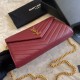 Replica Clarinetto in pelle martellata YSL Saint Laurent con busta con catena a busta Replica Clarinetto in pelle martellata YSL Saint Laurent con busta con catena a busta