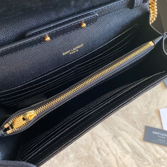Replica Portafoglio con catena YSL Saint Laurent con busta a catena in pelle martellata Hardware nero oro