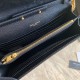 Replica Portafoglio con catena YSL Saint Laurent con busta a catena in pelle martellata Hardware nero oro