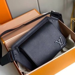 Replica Aerogram Slingbag Pelle di vitello M57081 Nera