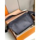 Replica Aerogram Slingbag Pelle di vitello M57081 Nera
