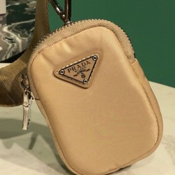 Replica Prada Borsa a spalla imbottita in nylon 1BC151