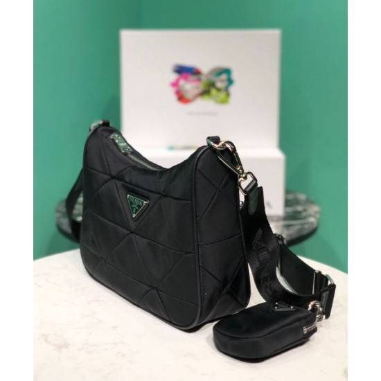 Replica Prada Borsa a spalla imbottita in nylon 1BC151