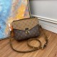 Replica Pochette Metis Borsa Monogram Reverse M44876