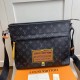 Replica Besace Zippee Monogram Eclipse M45216