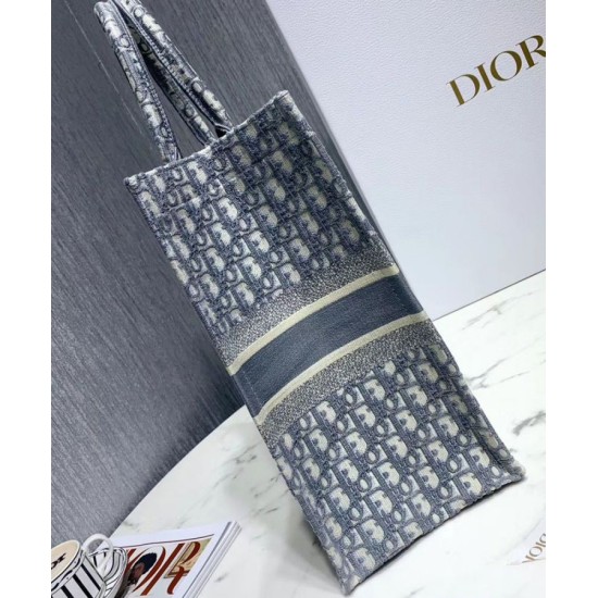 Replica Tote libro Christian Dior con ricamo obliquo Dior grigio