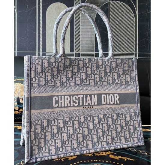 Replica Borsa tote Christian Dior con ricamo obliquo Dior grigia