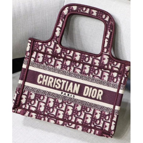 Replica Borsa tote Christian Dior Mini Book Borsa di tela ricamata obliqua originale Dior rossa