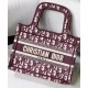 Replica Borsa tote Christian Dior Mini Book Borsa di tela ricamata obliqua originale Dior rossa