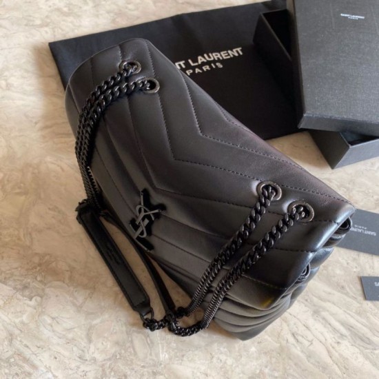 Replica Borsa a tracolla Monogram con busta lunga YSL Saint Laurent Nera