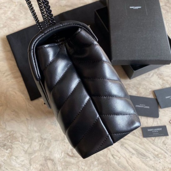 Replica Borsa a tracolla Monogram con busta lunga YSL Saint Laurent Nera