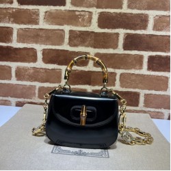 Replica Borsa Gucci Bamboo 1947 mini con manico superiore 686864 Nera